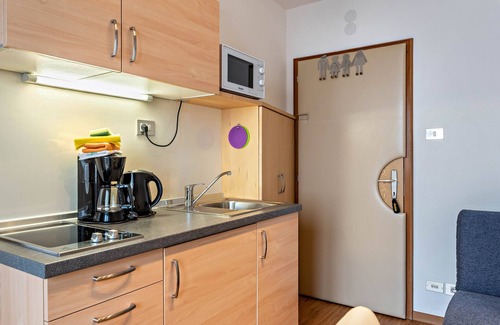 Laion Apartment | Apartment "Anemome- Sonnleitn" with Mountain View, Wi-Fi & Balcony