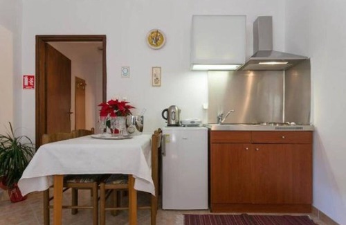 Gruz Apartment | Apartment Anita (Gruž) - One-Bedroom Apartment with Balcony