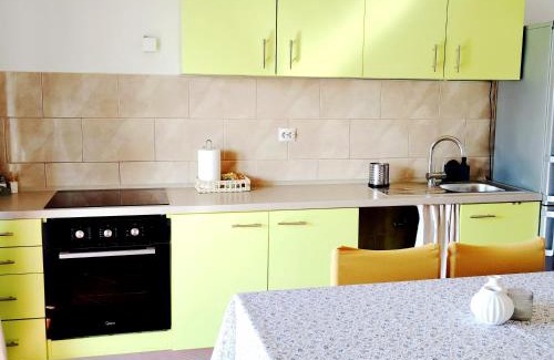 Nin Apartment | Apartment Anzotika