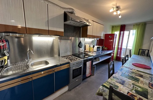 Clermont-Ferrand Apartment | Apartment-Apartment-Ensuite with Bath-Balcony