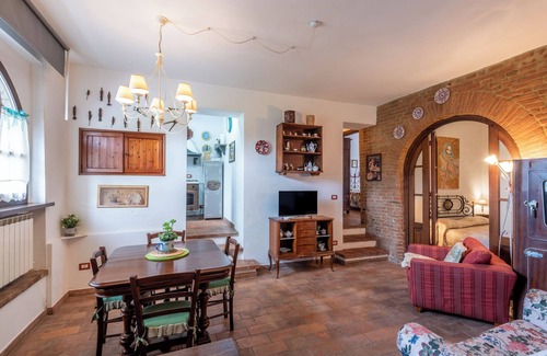 lsola d'Arbia Apartment | Apartment 'Appartamento Le Macine' with Wi-Fi