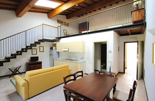 Piombino Apartment | Apartment at Piombino with sea beach