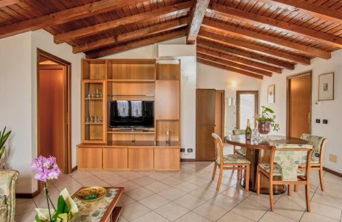 Montano Lucino Apartment | Apartment Azalea by Interhome