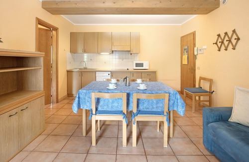 Livigno Apartment | Apartment 'Bait Dal Cucù App Plascianet' with Mountain View, Shared Garden and Wi-Fi