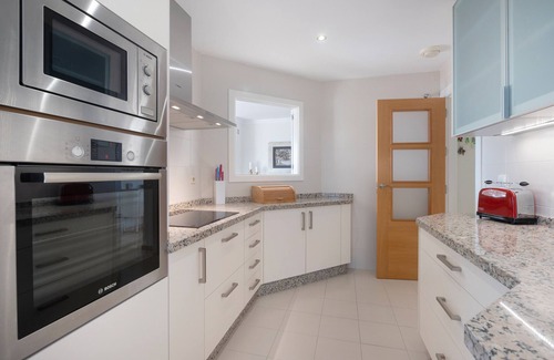 Ojen Apartment | Apartment 'Bella Vista' with Sea View, Wi-Fi and Air Conditioning