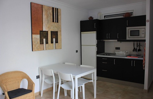 Tarajalillo Apartment | Apartment by the sea, heated pool, quiet, new, families and children.