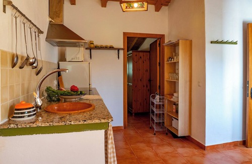 Los Canos de Meca House | Apartment 'Casa Rural Maximon Apto Verde' with Sea Views, Wi-Fi and Air Conditioning