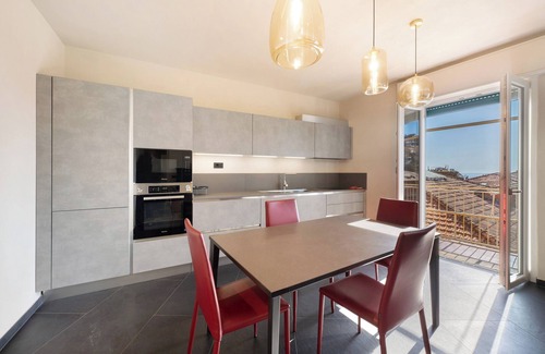 Levanto Apartment | Apartment 'Casa Mario' with Balcony and Wi-Fi