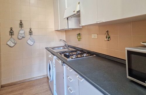 Bagnaia Apartment | Apartment 'Casa Sant' Anna' with Shared Pool, Private Terrace and Wi-Fi