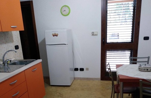 Galatina House | Apartment 'Casa Stefano' with Shared Pool, Private Terrace and Air Conditioning