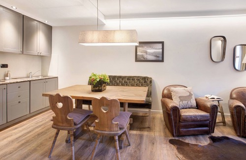 Teola Apartment | Apartment "Chalet Sonne Comfort" Near the Ski Area with Mountain View & Garden