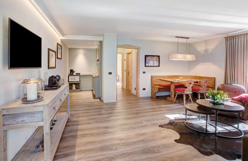 Teola Apartment | Apartment "Chalet Sonne Superior 2 4" Near the Ski Area with Mountain View