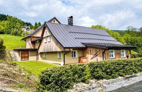 Rokytnice nad Jizerou Apartment | Apartment Chalupa U Bobra-3 by Interhome