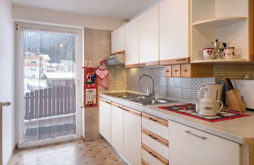 San Giovanni di Fassa Apartment | Apartment "Ciasa Piz Quadrilocale" with Mountain View, Terrace and Wi-Fi