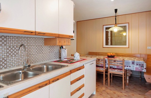 San Giovanni di Fassa Apartment | Apartment "Ciasa Piz Quadrilocale" with Mountain View, Terrace and Wi-Fi