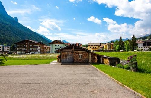 San Giovanni di Fassa Apartment | Apartment Cincelli by Interhome