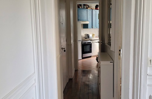Neuilly-sur-Seine Apartment | Apartment close to the Champs Elysées and major tourist attractions