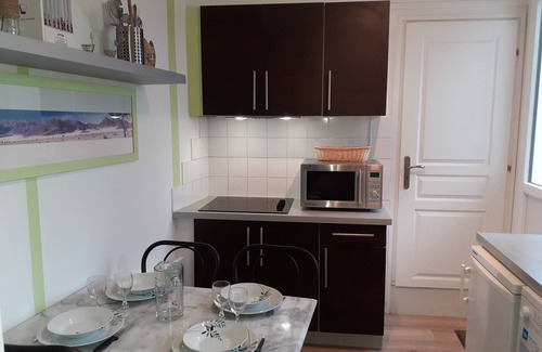 Argeles Gazost Apartment | Apartment 'Confortable' with Mountain View, Private Terrace and Wi-Fi