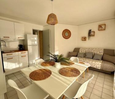 Le Grau-Du-Roi Apartment | Apartment Cosy - Lake View