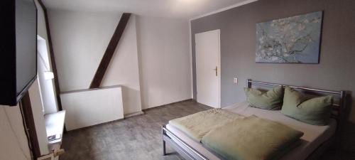Cottbus Apartment | Apartment Cottbus City mit Blick über die Dächer - für Treppensteiger