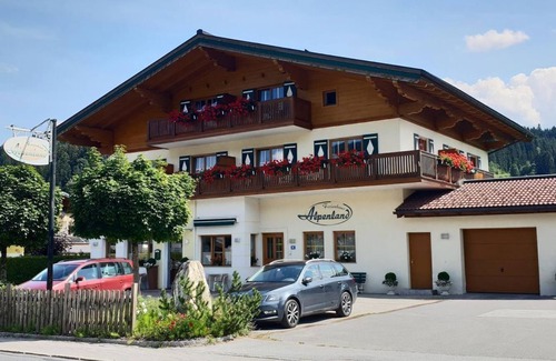 Flachau Apartment | Apartment D (4-5 people/2 bedrooms, 1 WSR) - holiday home Alpenland