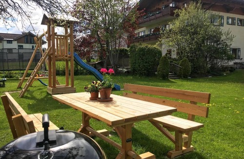 Flachau Apartment | Apartment D (4-5 people/2 bedrooms, 1 WSR) - holiday home Alpenland