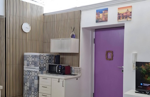 Pigneto Apartment | Apartment 'Delightful Pigneto' with Wi-Fi and Air Conditioning