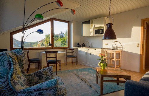 Daisendorf Apartment | Apartment-Deluxe-Private Bathroom-Balcony