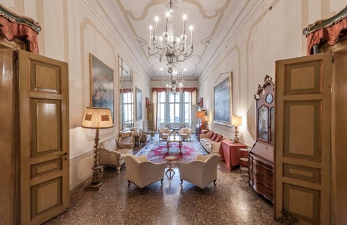 San Marco Apartment | Apartment Duodo or Barbarigo - San Marco nCIN IT027042C2FOM5GM5P