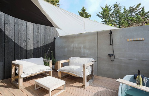 Pleneuf-Val-Andre Apartment | Apartment 'Ecolodge À 300m De La Plage' with Private Garden and Balcony