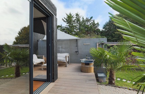 Pleneuf-Val-Andre Apartment | Apartment 'Ecolodge À 300m De La Plage' with Private Garden and Balcony