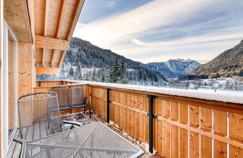 Wald am Arlberg Apartment | Apartment Enzian - Arlberg Chalets