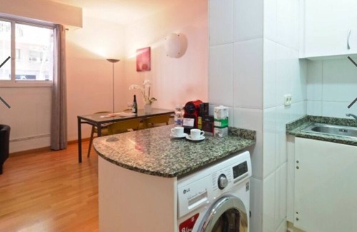 El Baix Guinardo Apartment | Apartment