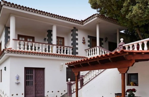 Buenavista del Norte Apartment | Apartment El Casillo (BUV133) in Buenavista del Norte - 5 persons, 2 bedrooms