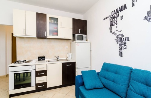 Montovjerna Apartment | Apartment Eulalija- One-Bedroom Apartment with Terrace and Sea View