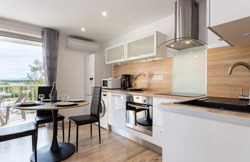 Les Hauts de Canet Apartment | Apartment Europa by Interhome