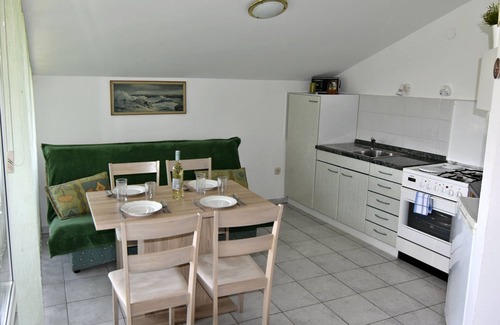 Zambratija Apartment | Apartment Eva in Zambratija-Savudrija, air-conditioned, close to the beach