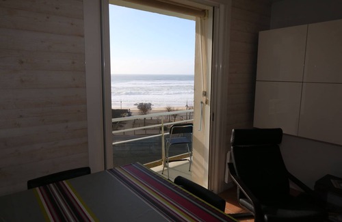 Soorts-Hossegor Apartment | Apartment F2, Hossegor beach, sea view (ocean)