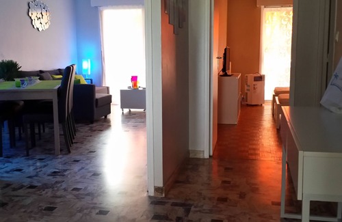 Cros-de-Cagnes Apartment | Apartment F3 of 90 M2 near the sea