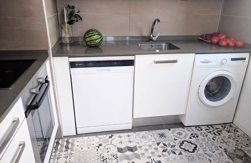 Calafell Apartment | Apartment facing the sea, Pool, Air Conditioning, Parking included, Elevator