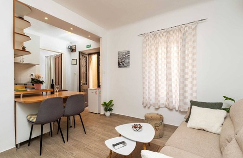 Gruz Apartment | Apartment Family Tokić - One Bedroom Apartment with Terrace