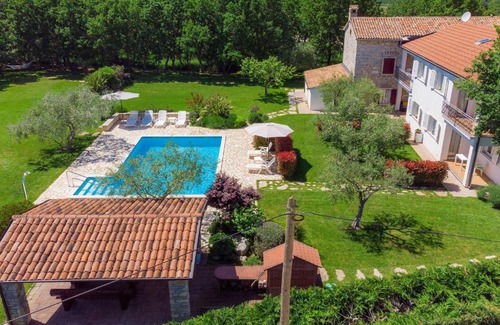 Gedici Apartment | Apartment Fiore-2 by Interhome