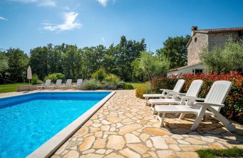 Gedici Apartment | Apartment Fiore-2 by Interhome