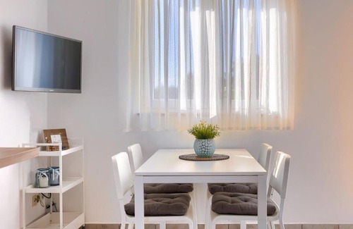 Gedici Apartment | Apartment Fiore-2 by Interhome