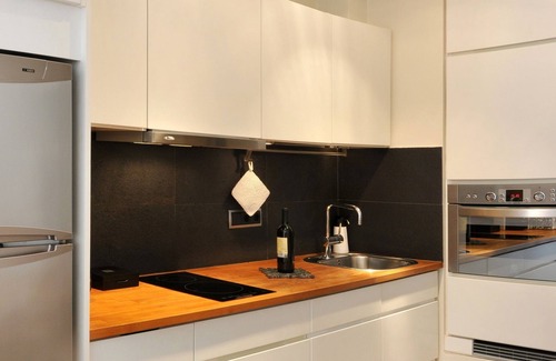 Gracia Apartment | Apartment/flat NEW APARTMENT IN BARCELONA CLOSE TO PARQUE GÜELL-SAGRADA FAMILIA