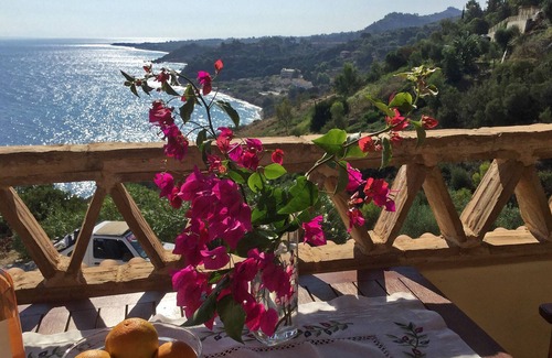 Xirokastello Apartment | Apartment for 4/6 people with amazing sea view