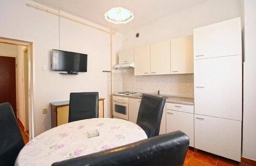 Vintijan Apartment | Apartment for 4 persons approx. 55 qm in Pula, Istria (Istrian Riviera)