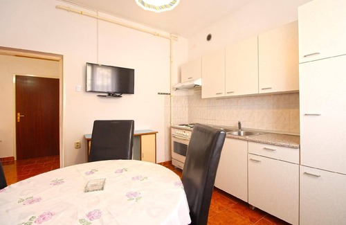 Vintijan Apartment | Apartment for 4 persons approx. 55 qm in Pula, Istria (Istrian Riviera)