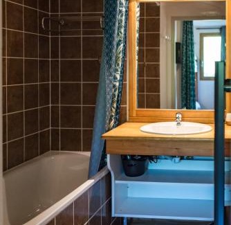 Albiez-le-Vieux House | Apartment for 4 to 6 people in Albiez
