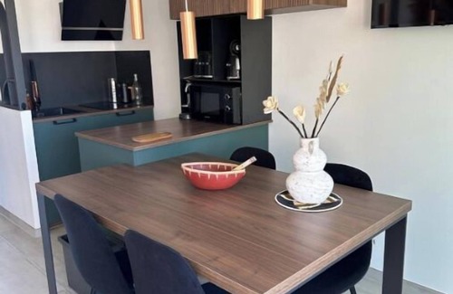 Cap d'Agde Apartment | Apartment for rent - Cap d'Agde, plage Richelieu Sea view - Quiet - Comfort -